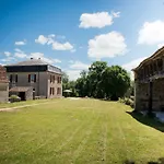 Domaine De Bach *