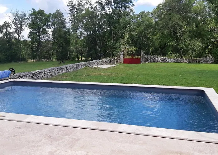 Domaine De Bach * Crégols